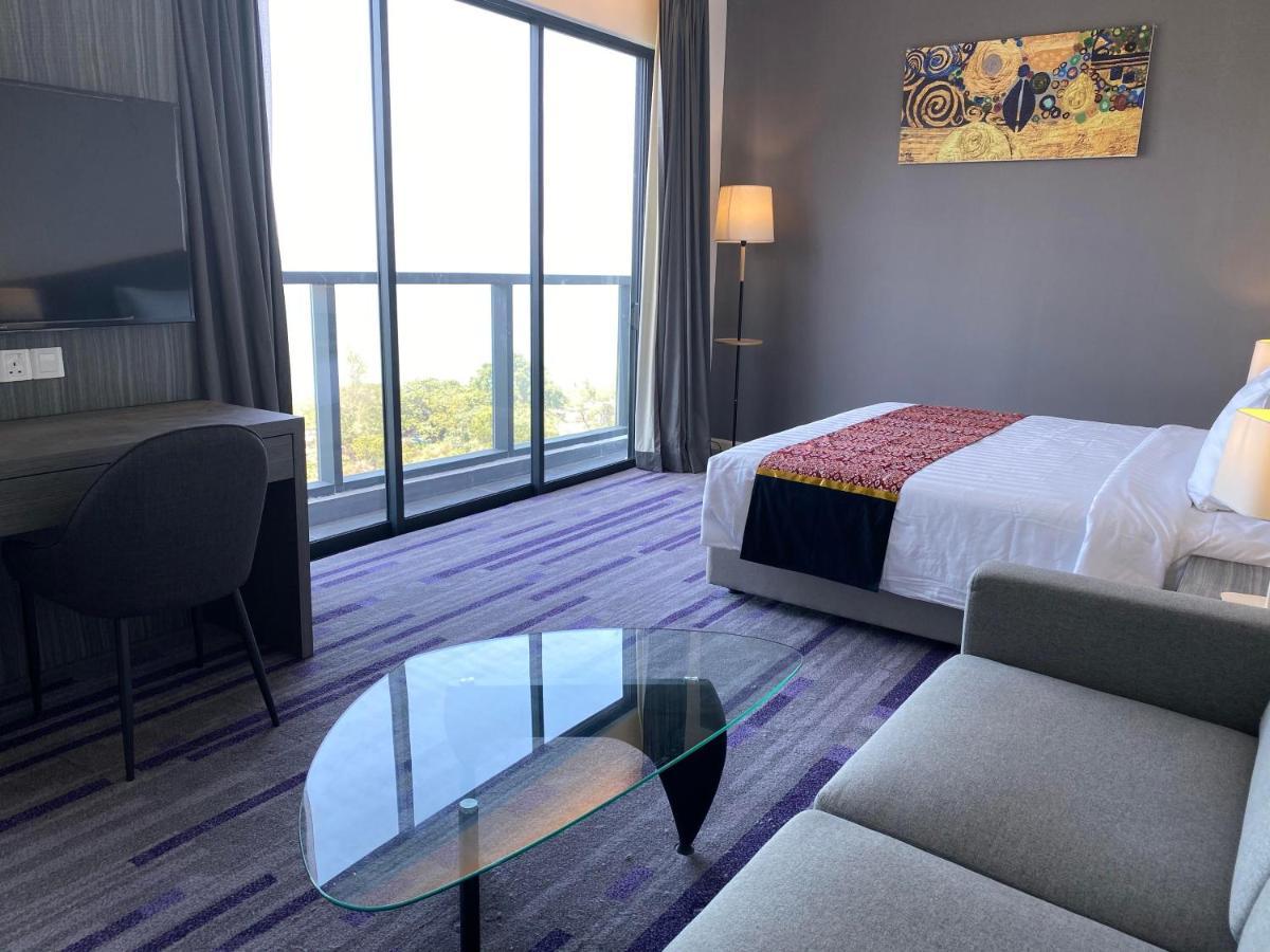 Bahang Bay Hotel Телук-Баханг Экстерьер фото